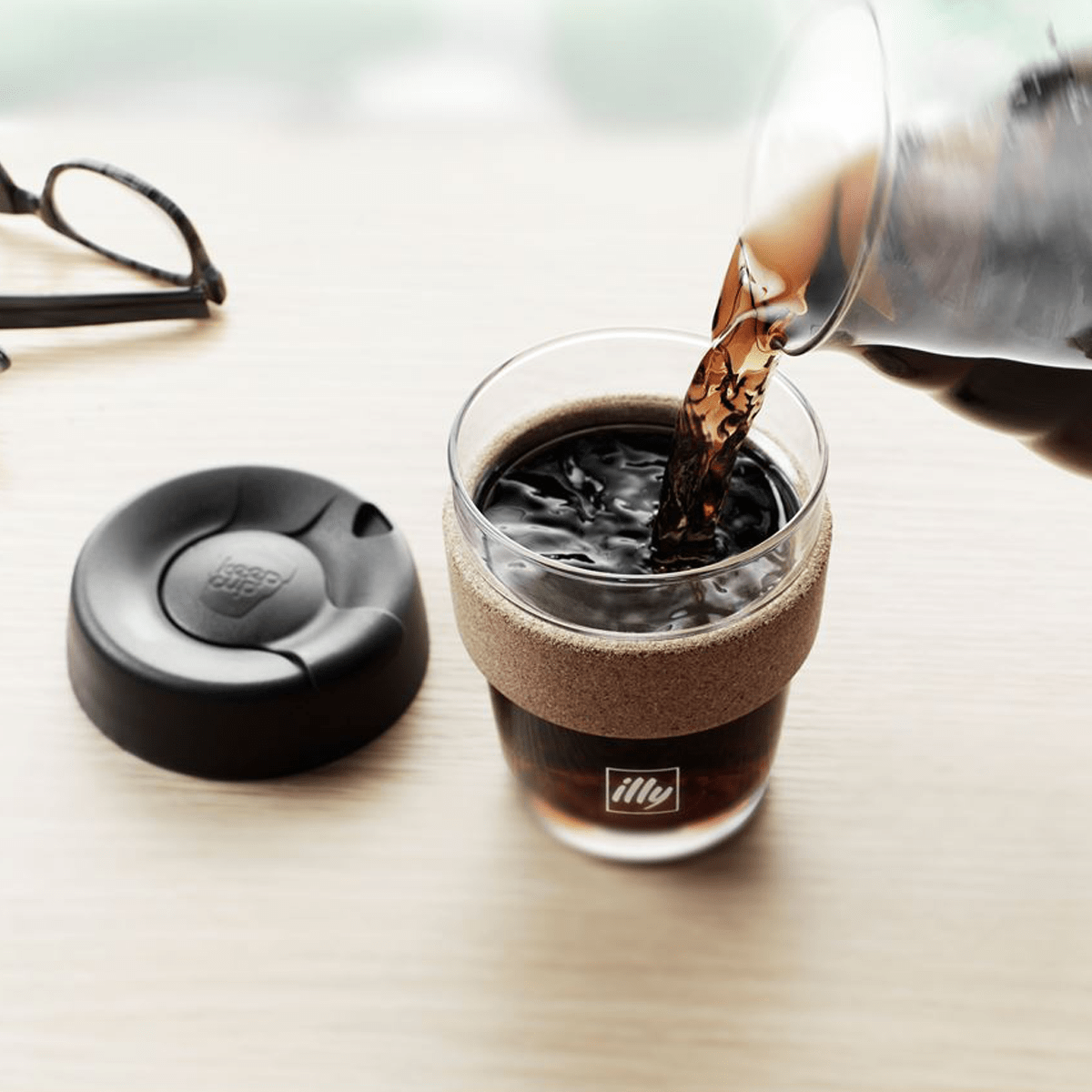 https://roofoof.com/wp-content/uploads/2023/06/illy_Keepcup04.png